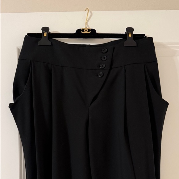 BCBGMaxAzria Black High-Waisted Pants - Picture 2 of 7